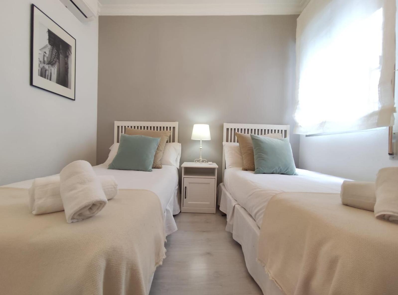 Covadonga Suite Home Sevilla Kültér fotó